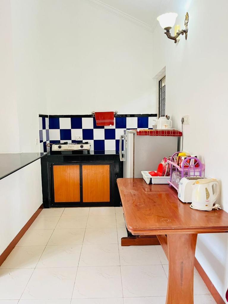Skyview Villa Candolim Ruang foto